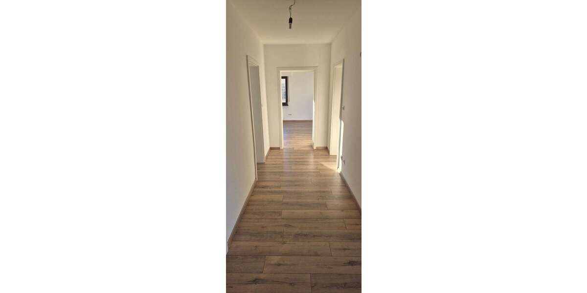 Etagenwohnung Dreieich Sprendlingen - 4 Zimmer, 116 m&sup2;, 1.300&euro; | Angebot:23754757
