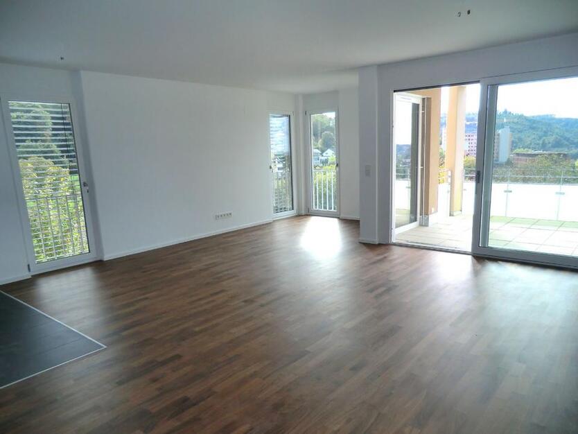 Exklusiv und Modern - 4 Zimmer NeubauWohnung mit Balkon