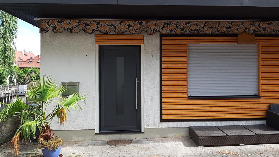 Erdgeschoßwohnung Kronach - 4.5 Zimmer, 120 m&sup2;, 1.200&euro; | Angebot:25614100