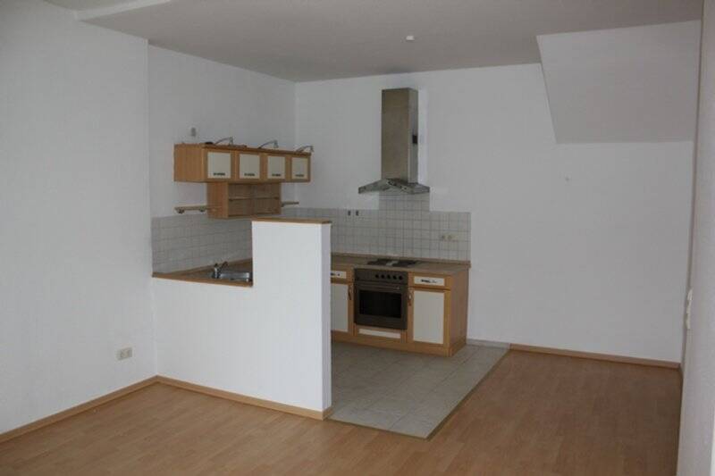 Etagenwohnung Schwerin Weststadt - 2 Zimmer, 67 m&sup2;, 608&euro; | Angebot:26807167