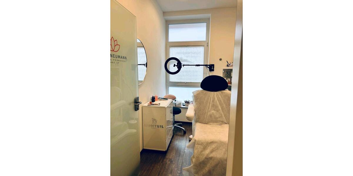 Raum in Praxisgemeinschaft zu vermieten ab 15.01.2026 zimmer