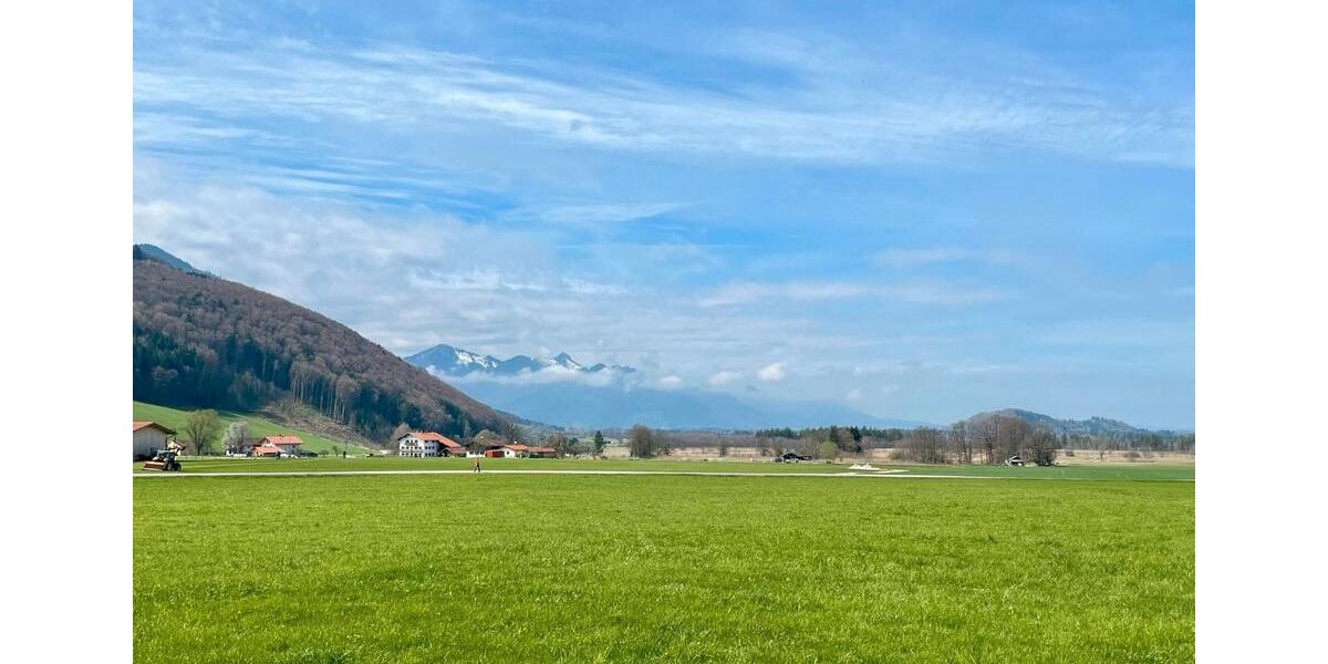 Dachgeschoßwohnung Bergen - 1.5 Zimmer, 64 m&sup2;, 890&euro; | Angebot:26573278