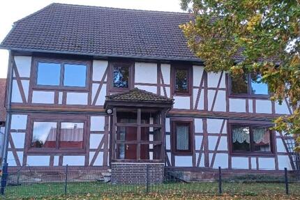 Einfamilienhaus in Wolbrechtshausen 200m2, teilsaniert zimmer