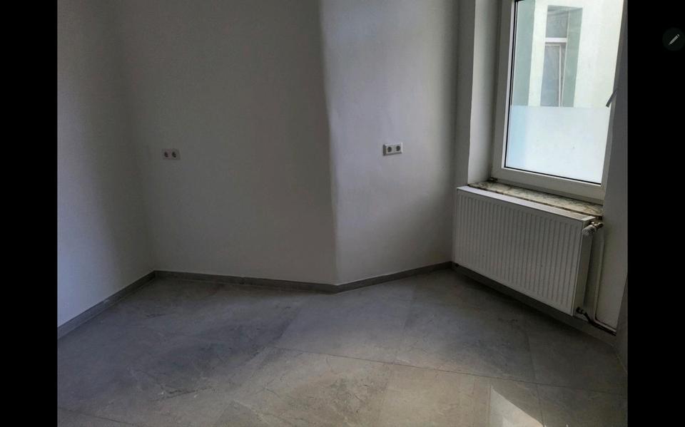 Etagenwohnung Hannover Herrenhausen-Stöcken - 4 Zimmer, 100 m&sup2;, 1.150&euro; | Angebot:25858530