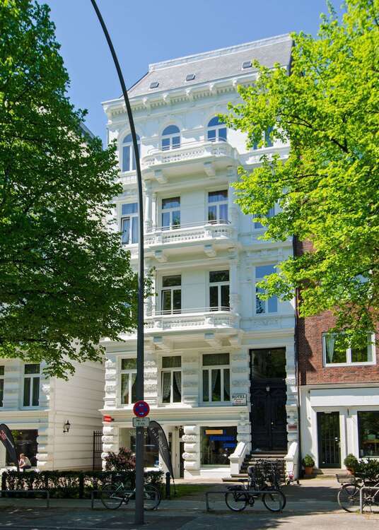 Wohnung zum Mieten in Hamburg 4.500 € 227 m²