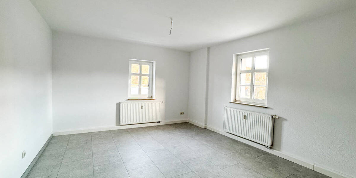 Großzügige, komplett sanierte 5-Raum-Wohnung mit zwei Bädern in Gornsdorf!! 5 zimmer