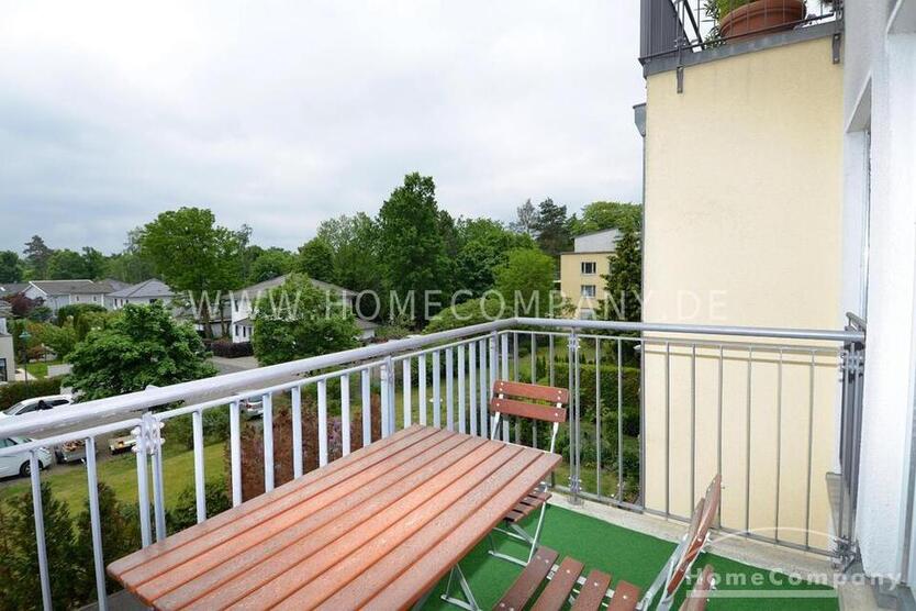 Helle Zwei-Zimmer-Wohnung in Kleinmachnow, möbliert zimmer