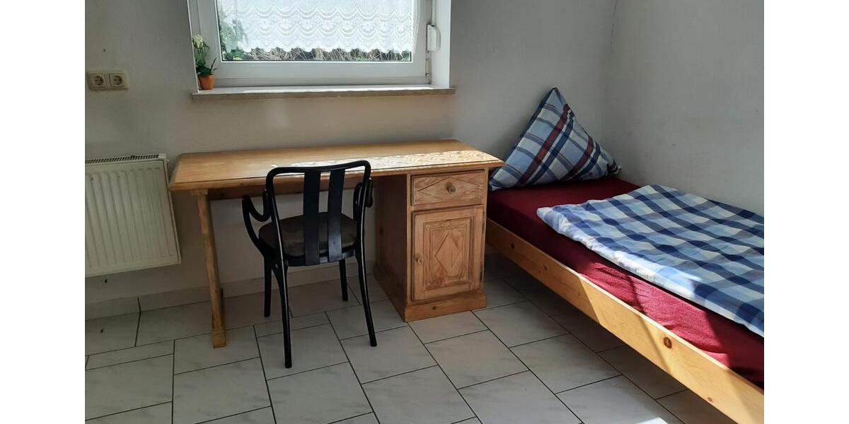 Wohnen auf Zeit Ettringen - 6 Zimmer, 160 m&sup2;, 550&euro; | Angebot:26443175