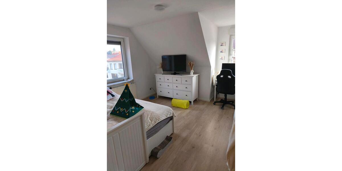 Dachgeschoßwohnung Extertal - 2 Zimmer, 75 m&sup2;, 405&euro; | Angebot:25396368