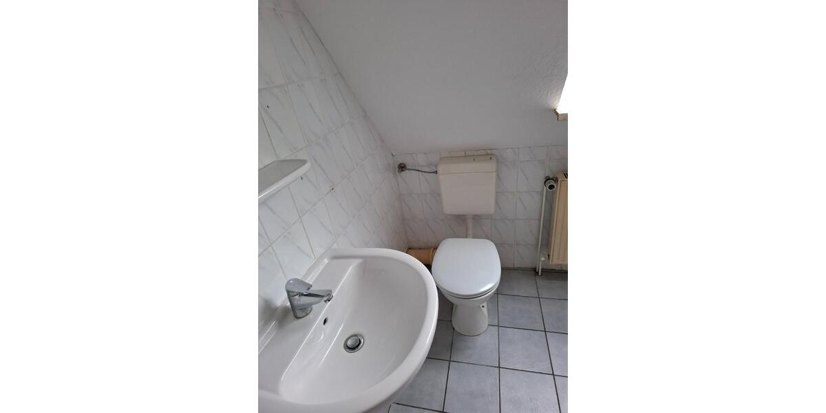Etagenwohnung Rosenow - 1 Zimmer, 45 m&sup2;, 250&euro; | Angebot:24710716