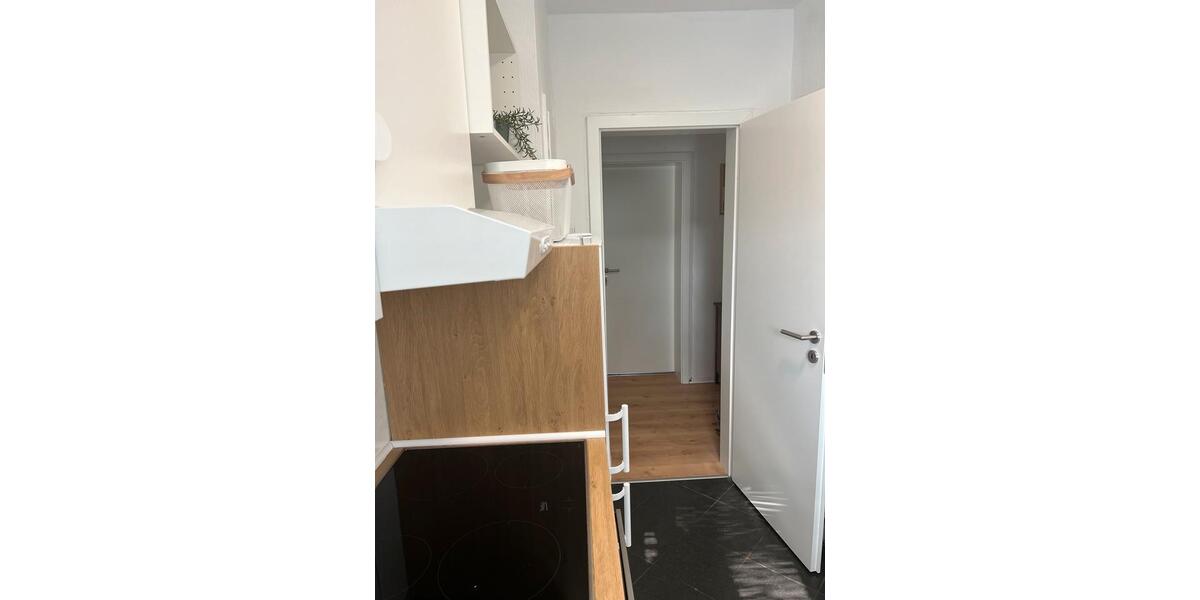 Etagenwohnung Düsseldorf Stadtbezirk 5 - 1 Zimmer, 64 m&sup2;, 680&euro; | Angebot:26501562