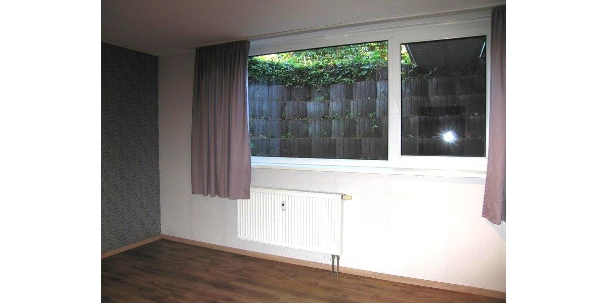 Erdgeschoßwohnung Neubrandenburg - 2 Zimmer, 76 m&sup2;, 750&euro; | Angebot:26521101