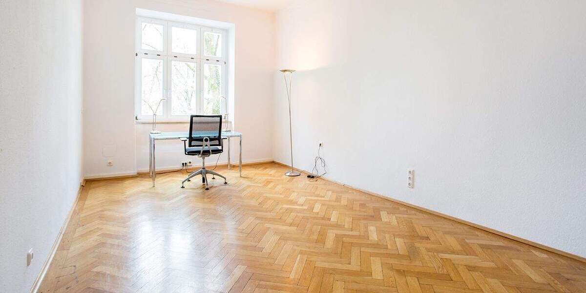 Sonniger 19m²-Büroraum im Altbau, Toplage am Hohenzollernplatz inkl. Extras zimmer