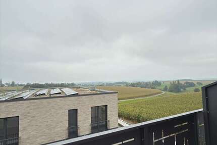 Wohnung zum Mieten in Lohmar 1.957,92 € 122.37 m² 3 zimmer