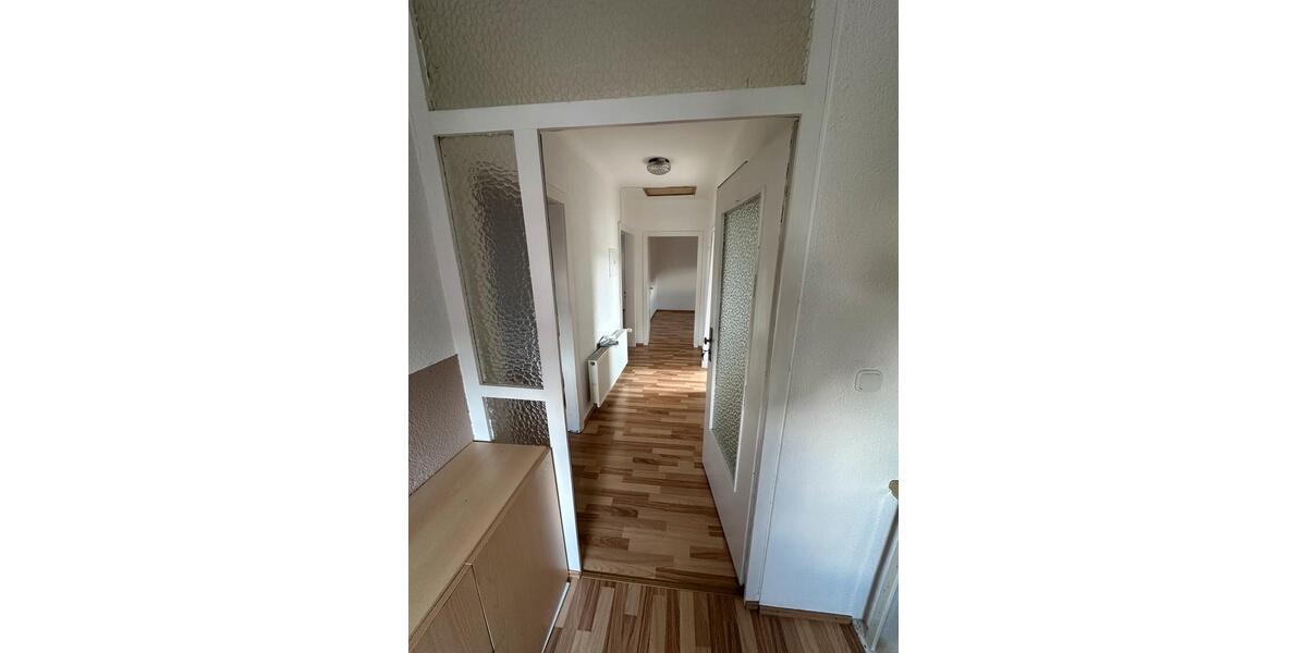 Dachgeschoßwohnung Dillingen (Saar) - 3 Zimmer, 80 m&sup2;, 500&euro; | Angebot:25790941