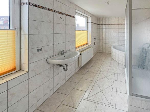 Dachgeschoßwohnung Magdeburg - 3 Zimmer, 86 m&sup2;, 650&euro; | Angebot:23913165
