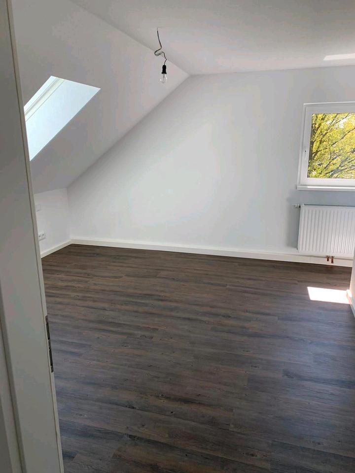 2-Zimmer-Dachgeschoßwohnung in Anderten-Misburg