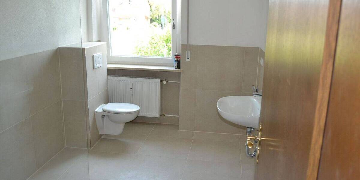 Etagenwohnung Zeitlarn - 2 Zimmer, 53 m&sup2;, 570&euro; | Angebot:25877303