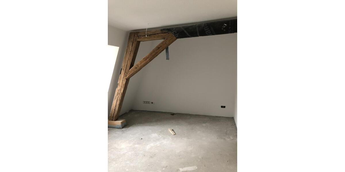 Etagenwohnung Hainichen - 2 Zimmer, 48 m&sup2;, 243&euro; | Angebot:25582024