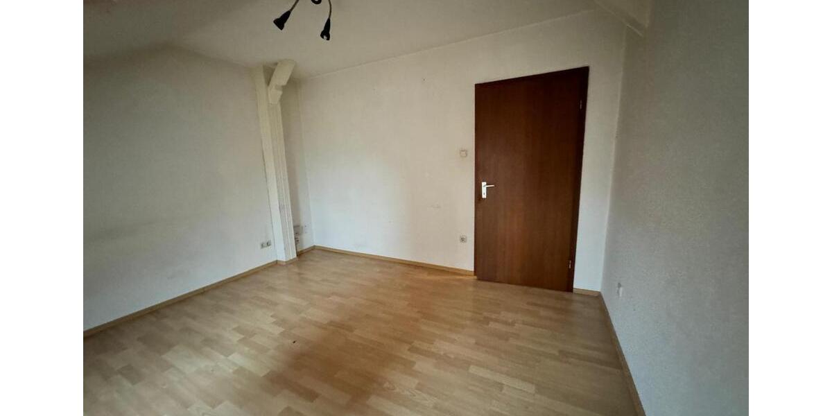 Maisonettenwohnung Bad Hersfeld - 4 Zimmer, 93 m&sup2;, 880&euro; | Angebot:26433331