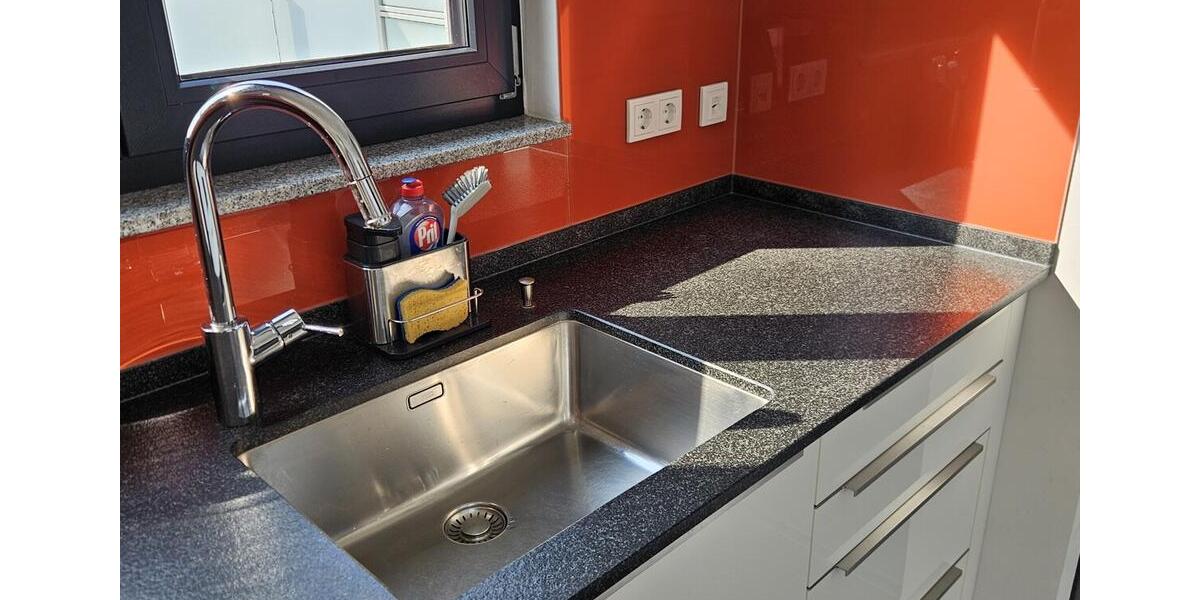 Einfamilienhaus Villingen-Schwenningen Schwenningen - 3 Zimmer, 96 m&sup2;, 1.200&euro; | Angebot:25145359