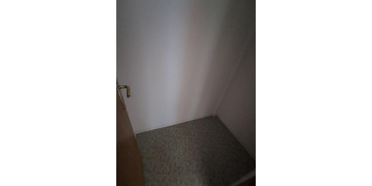 Dachgeschoßwohnung Rathenow - 3 Zimmer, 61 m&sup2;, 470&euro; | Angebot:25102799