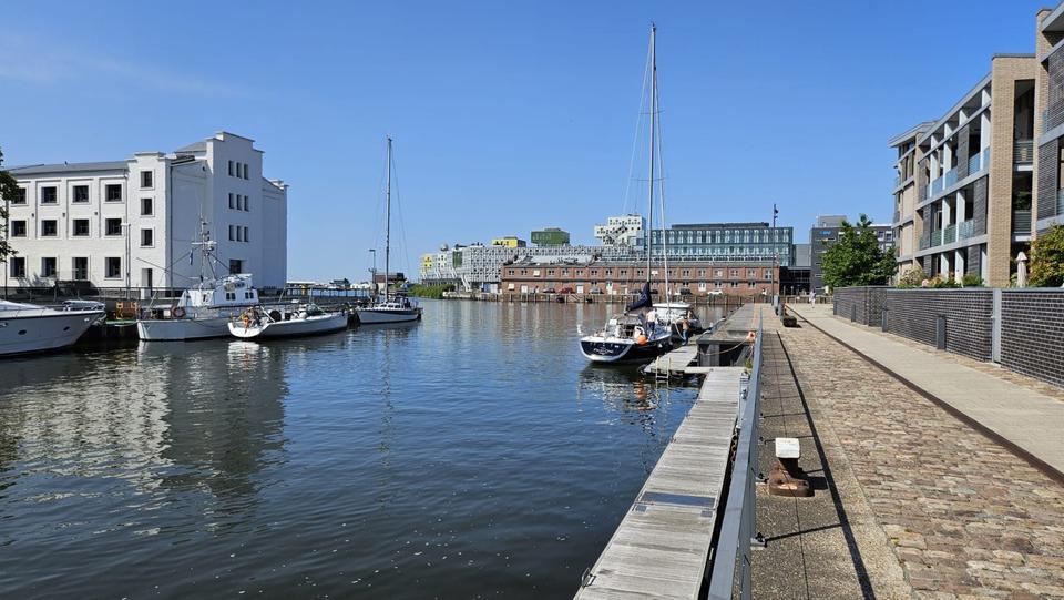 Dachgeschoßwohnung Bremerhaven Geestemünde - 3 Zimmer, 55 m&sup2;, 899&euro; | Angebot:24629262