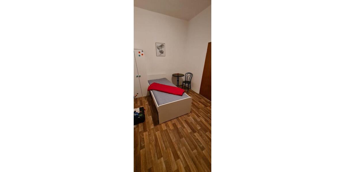 Various 1-room Appartments availalbe now! 1 zimmer