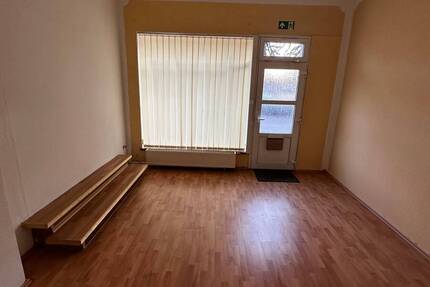 Gewerbeobjekt Torgau - 3 Zimmer, 400&euro; | Angebot:25969354