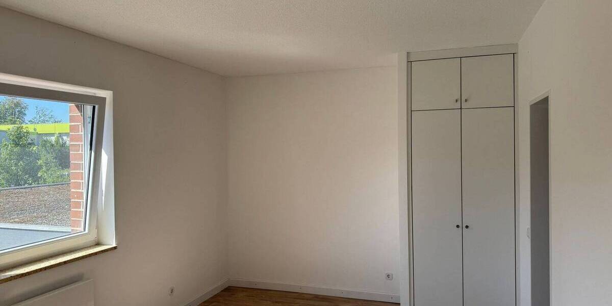 Gewerbeobjekt Giebelstadt - 1 Zimmer, 30 m&sup2;, 345&euro; | Angebot:25700094