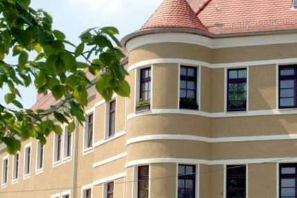Wohnung zum Mieten in Halle 413 € 47.19 m² 2 zimmer