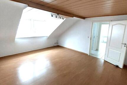 Wohnung Dillingen (Saar) - 3 Zimmer, 75 m&sup2;, 560&euro; | Angebot:25253740