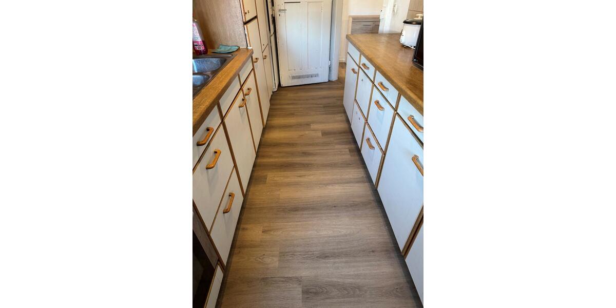 Wohnen auf Zeit Nürtingen - 4 Zimmer, 16 m&sup2;, 360&euro; | Angebot:24814835