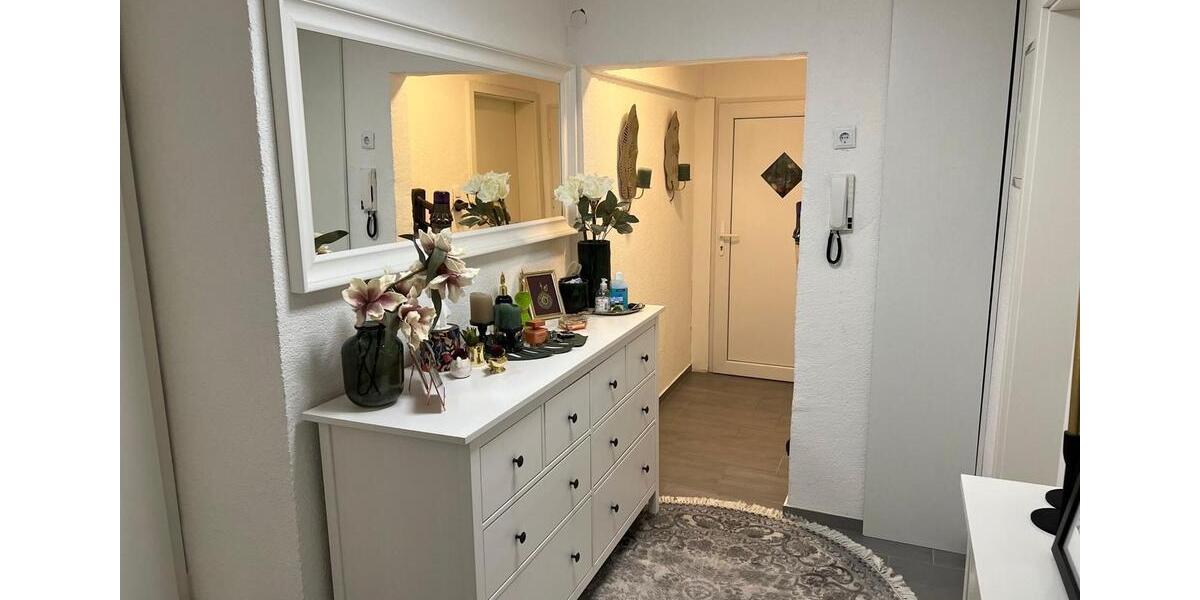 Dachgeschoßwohnung Mannheim Käfertal - 3 Zimmer, 75 m&sup2;, 1.350&euro; | Angebot:26550366