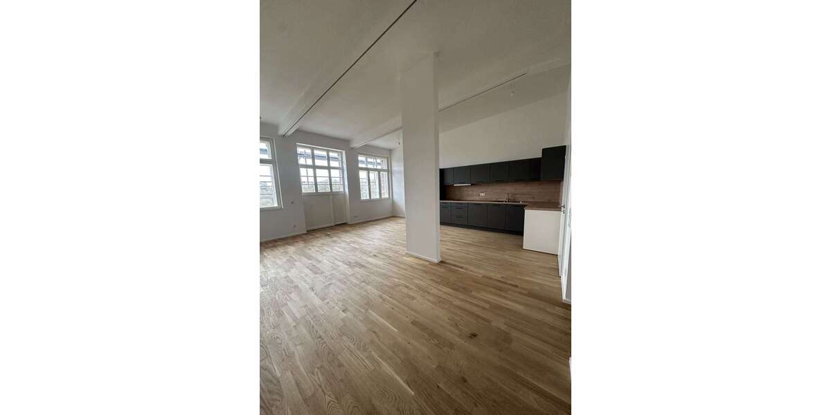 Etagenwohnung Wermelskirchen - 3 Zimmer, 115 m&sup2;, 1.449&euro; | Angebot:23804289