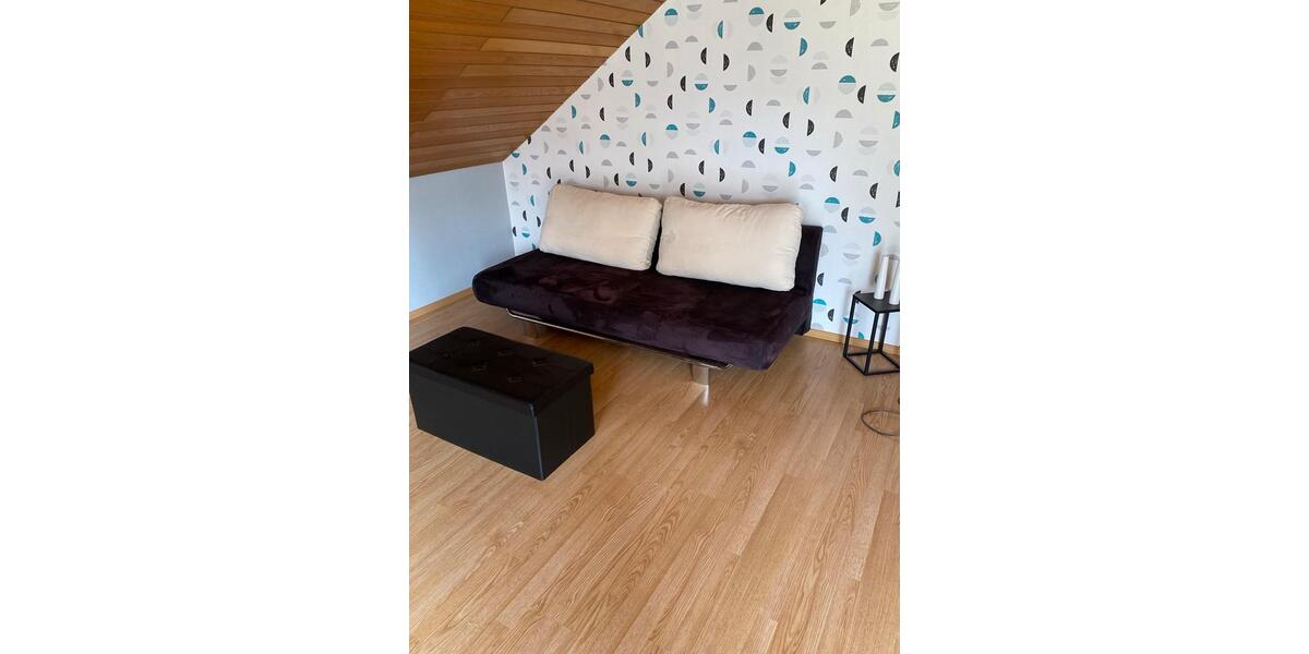 Dachgeschoßwohnung Birkenfeld - 2.5 Zimmer, 65 m&sup2;, 625&euro; | Angebot:26224923