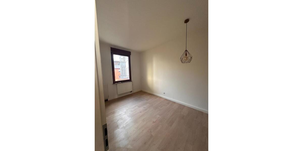 Etagenwohnung Pforzheim Dillweißenstein - 2 Zimmer, 65 m&sup2;, 580&euro; | Angebot:25510137