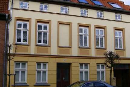 Wohnung zum Mieten in Richtenberg 401 € 66.84 m²