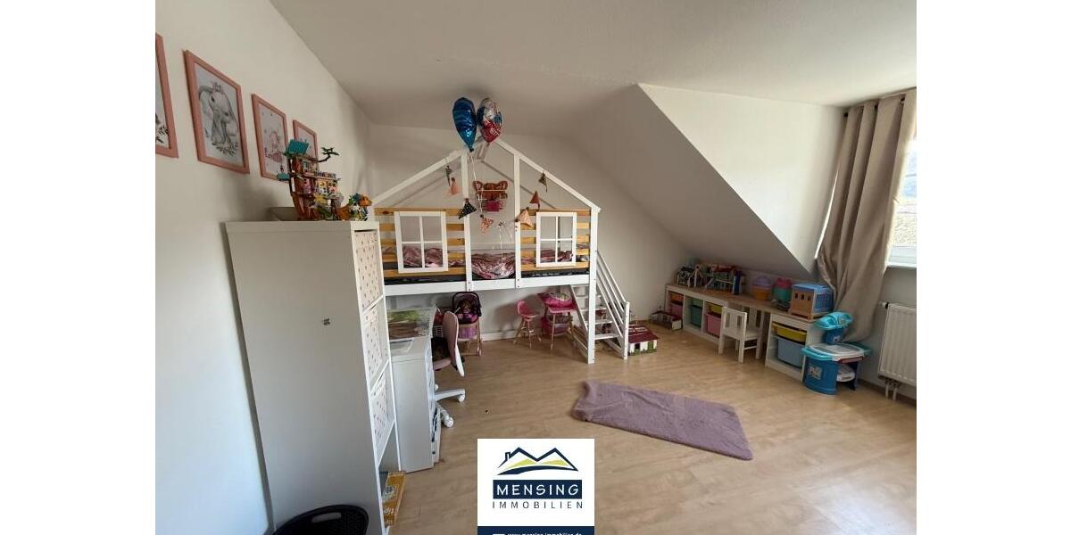 Reihenhaus Reinhardshagen - 5 Zimmer, 130 m&sup2;, 1.050&euro; | Angebot:26028573