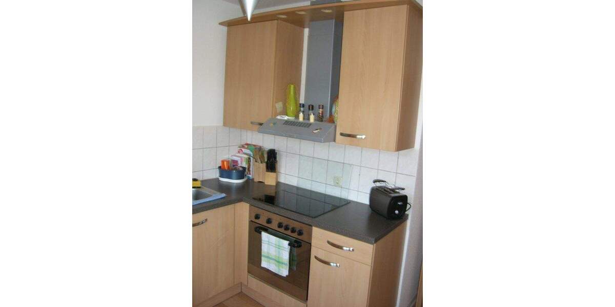 Etagenwohnung Schwerin Paulsstadt - 3 Zimmer, 61 m&sup2;, 490&euro; | Angebot:24609575