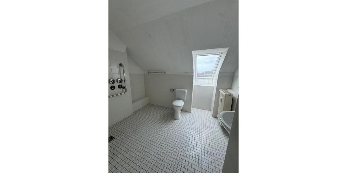 Dachgeschoßwohnung Reinbek - 1.5 Zimmer, 46 m&sup2;, 344&euro; | Angebot:25366233