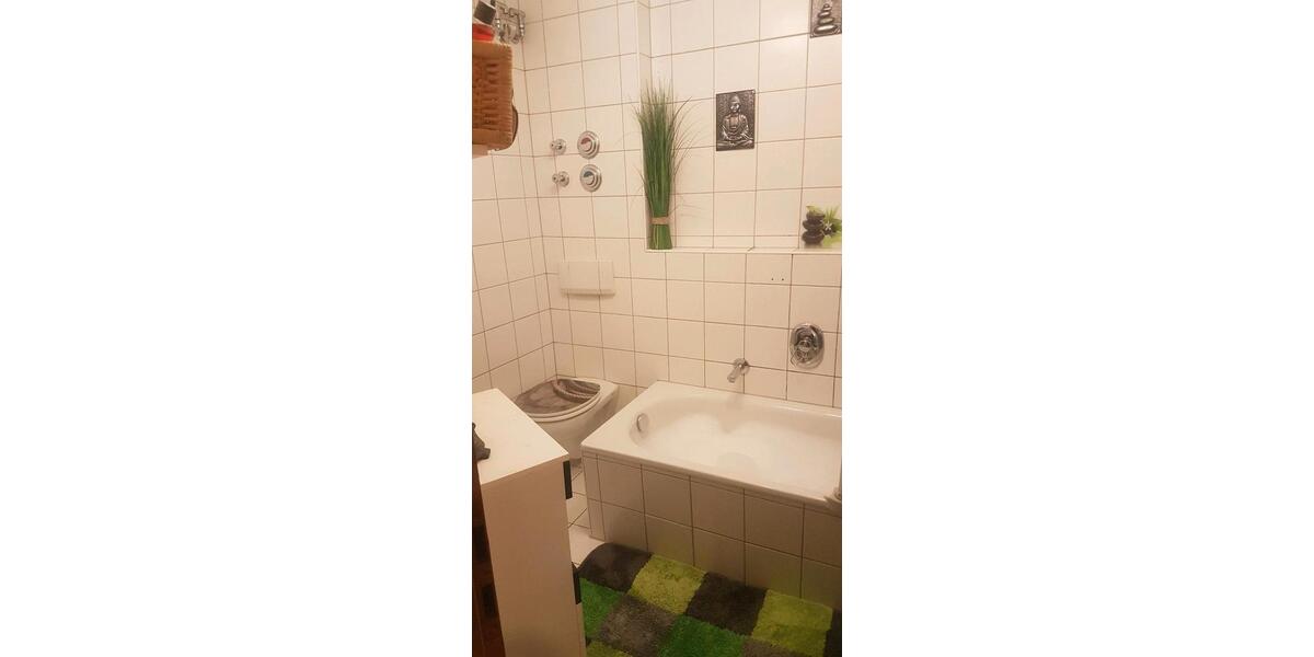 Dachgeschoßwohnung Reichenbach im Vogtland - 1 Zimmer, 44 m&sup2;, 425&euro; | Angebot:26620077