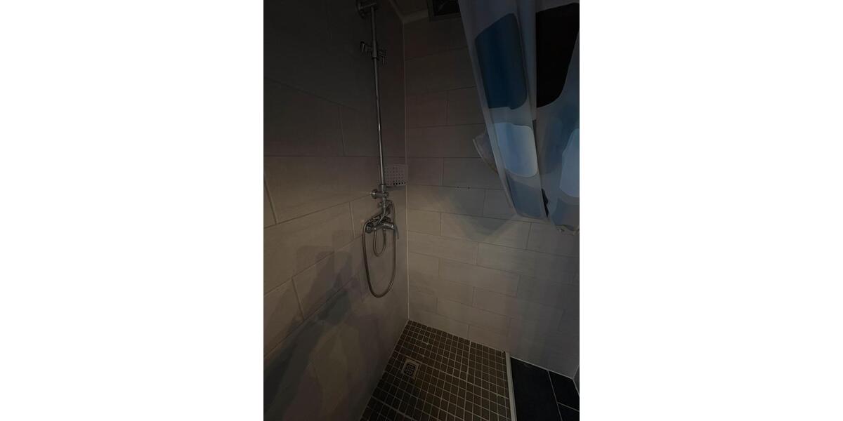 Etagenwohnung Ehringshausen - 1 Zimmer, 70 m&sup2;, 750&euro; | Angebot:24572181