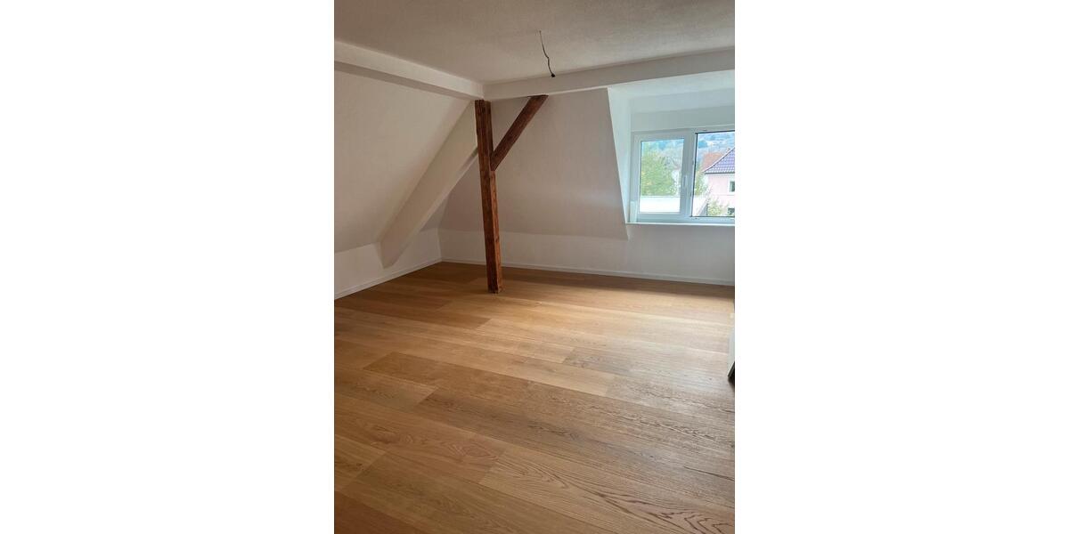 Dachgeschoßwohnung Biedenkopf - 2 Zimmer, 60 m&sup2;, 550&euro; | Angebot:25722436