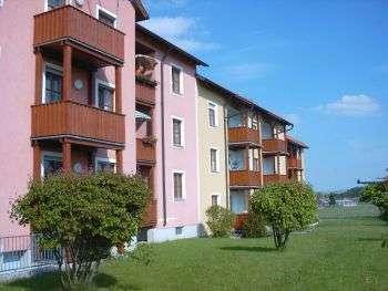 Wohnung zum Mieten in Mitterteich 404,50 € 75.76 m² 3 zimmer