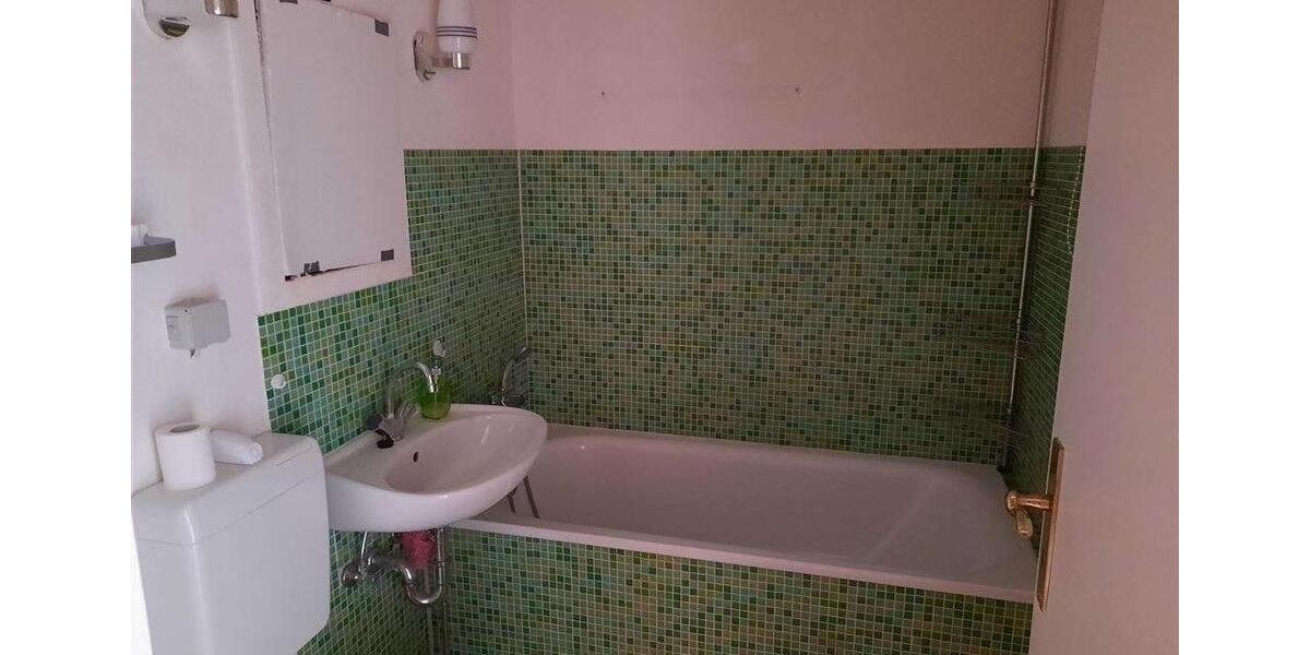 Etagenwohnung Suhl - 3 Zimmer, 54 m&sup2;, 299&euro; | Angebot:25918456