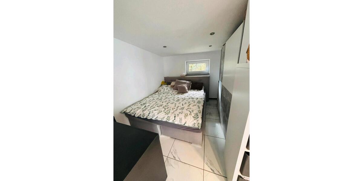 Einliegerwohnung in Schiffweiler ab sofort zu vermieten 1 zimmer