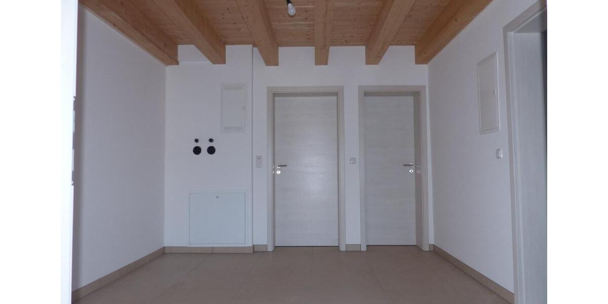 Erdgeschoßwohnung Birstein - 3 Zimmer, 86 m&sup2;, 800&euro; | Angebot:25475957