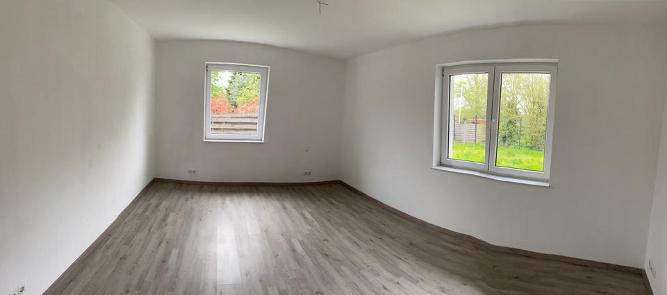 Erdgeschoßwohnung Loxstedt - 3 Zimmer, 100 m&sup2;, 1.200&euro; | Angebot:26662496