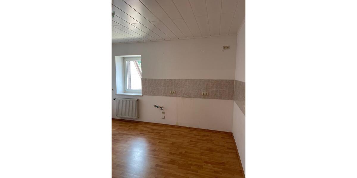 Dachgeschoßwohnung Breitenbach - 5 Zimmer, 110 m&sup2;, 770&euro; | Angebot:24592735